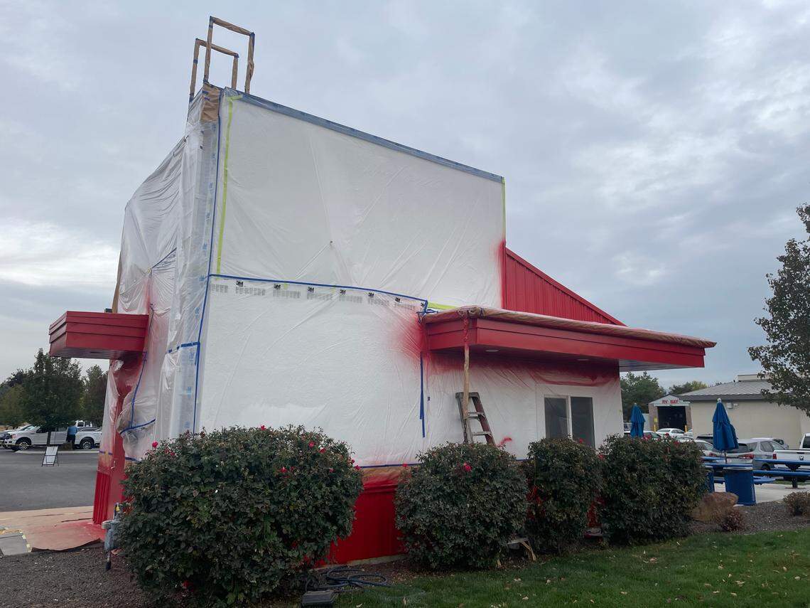 Change is in the air at the former Gyro Shack on Fairview Avenue. Signs in the parking lot tell customers that it has permanently closed and direct them to other Meridian locations.