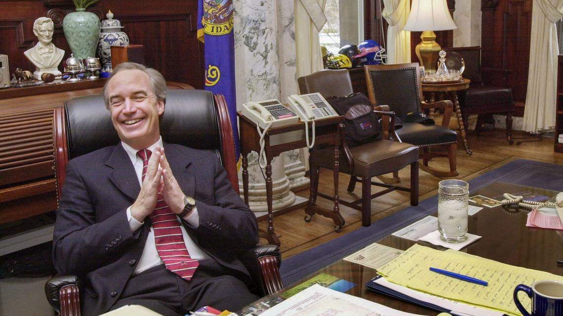 Gov. Dirk Kempthorne, in his office at the Idaho Capitol, talks about his upcoming State of the State address to the Legislature.