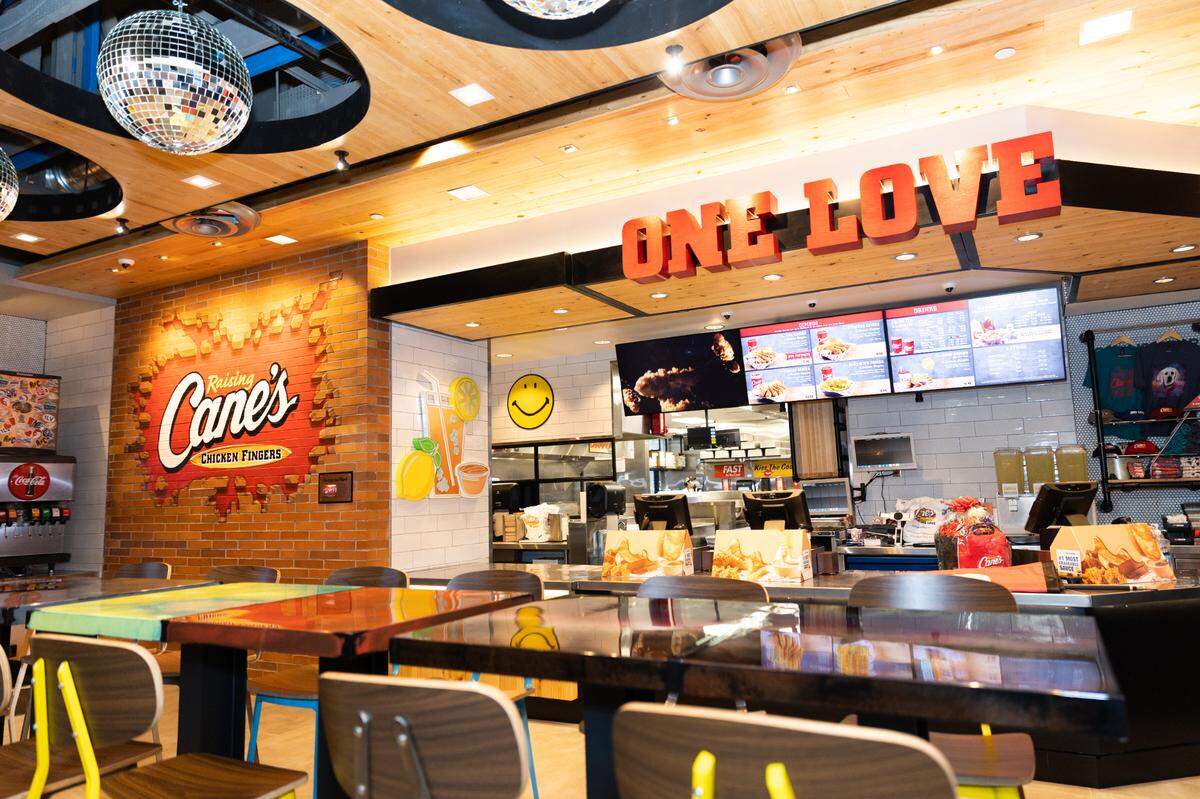 Raising Cane’s plans to open more Idaho restaurants after the one in Meridian, a representative told the city Planning and Zoning Commission.