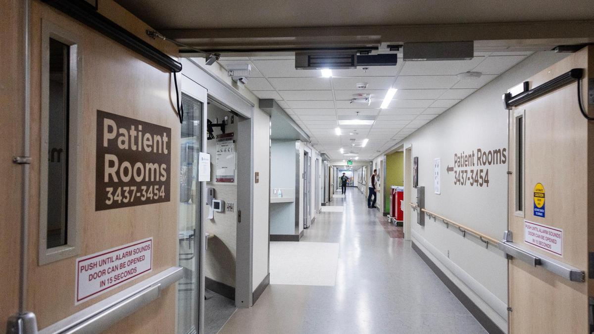 The new unit is located on the third floor of the south tower of the original hospital building. The floor was previously occupied by inpatient rehabilitation services.