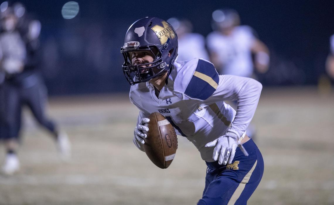 Middleton wide receiver Cash Cowdery catches a double pass and finds the end zone in last year’s 4A state semifinals.