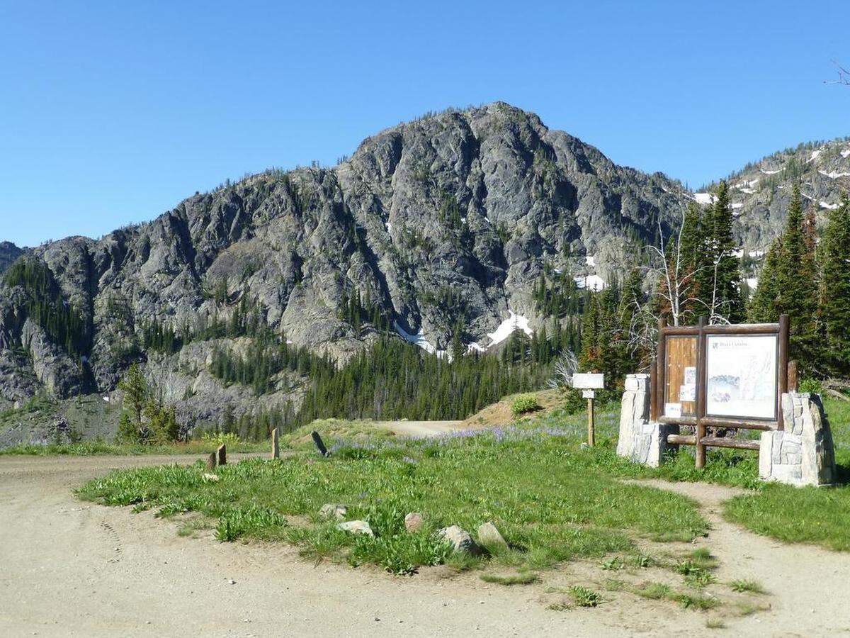 Windy Saddle Campground is in the scenic Seven Devils Mountains. 