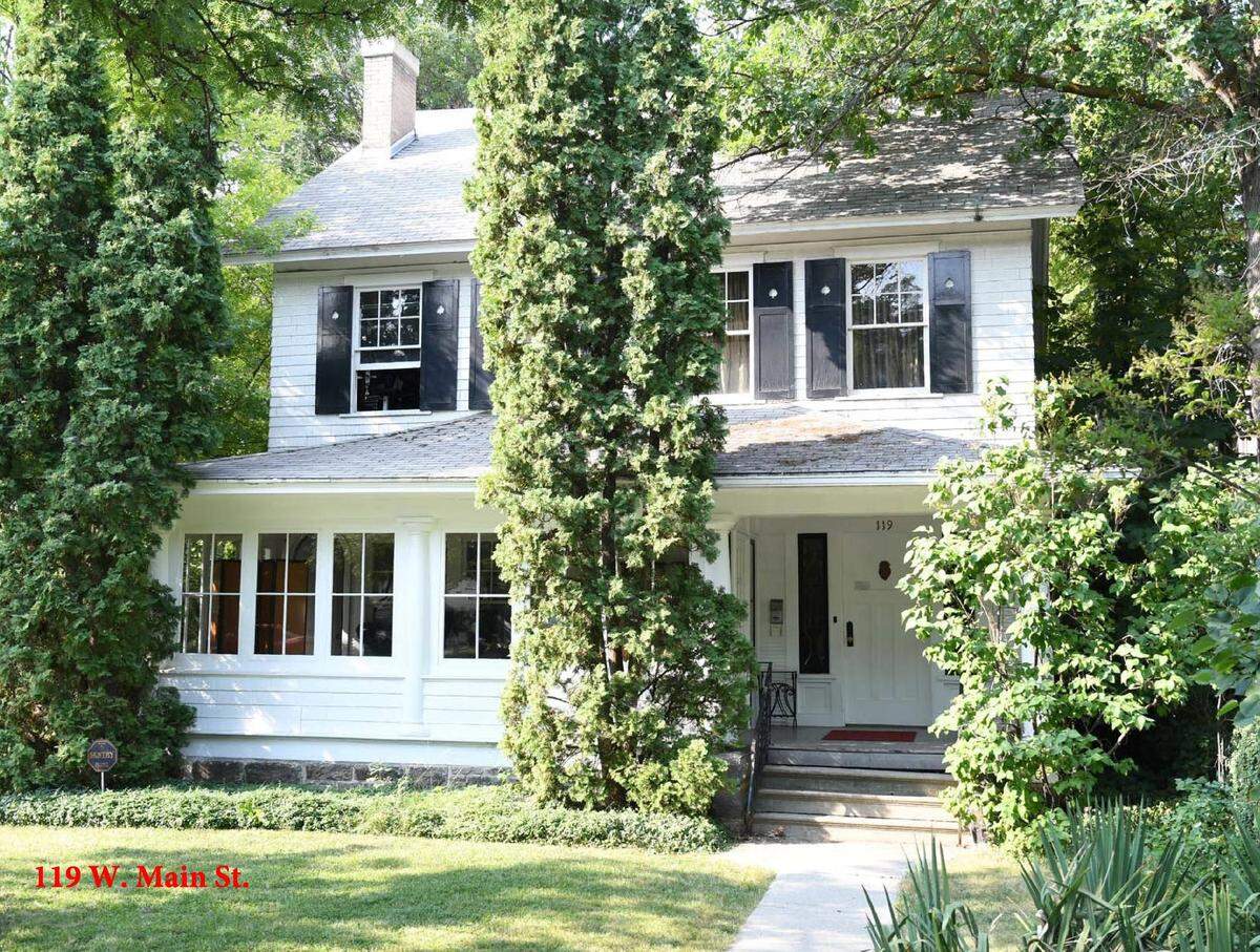 The Anna Bayhouse House is a Colonial Revival built in 1906 at 119 W. Main St.
