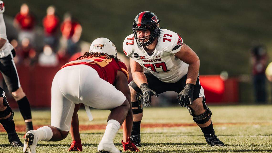 Former Texas Tech offensive lineman Ethan Carde announced Thursday that he’s transferring to Boise State.