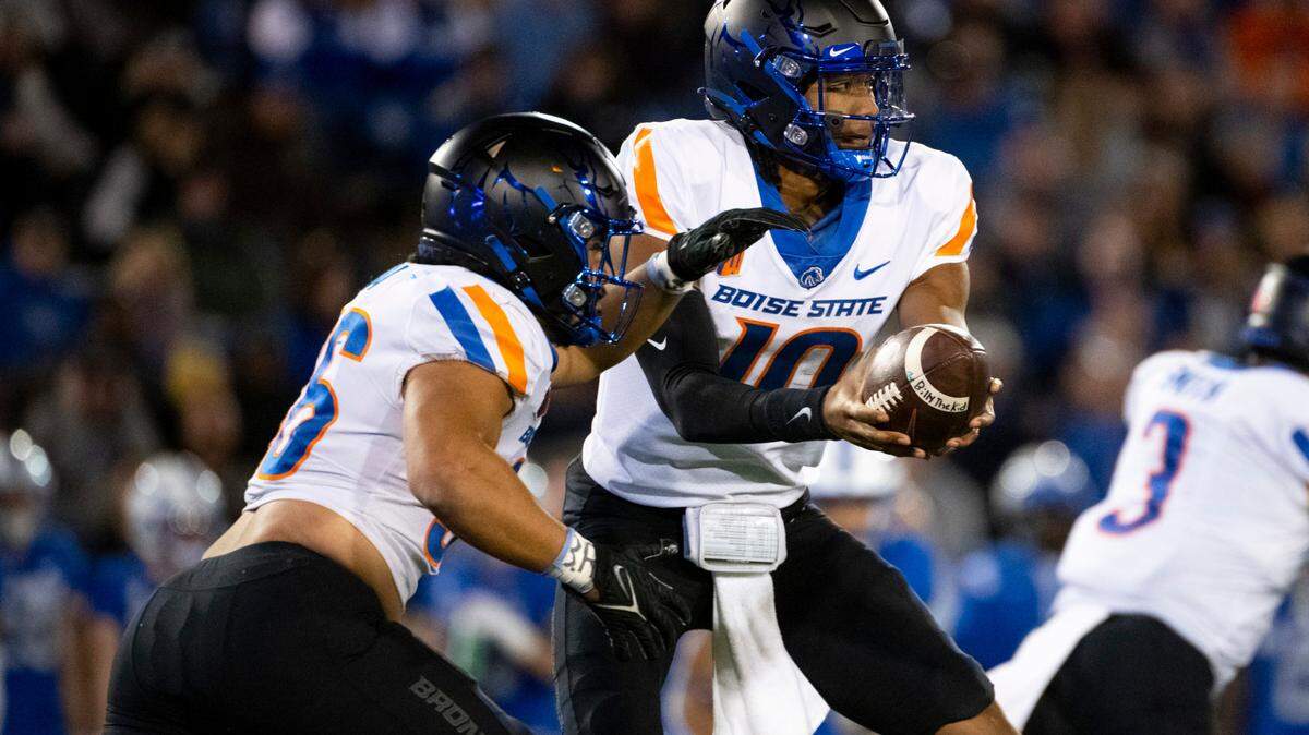 Boise State contains No. 1 rushing attack, rides ‘best defense in the conference’ to win