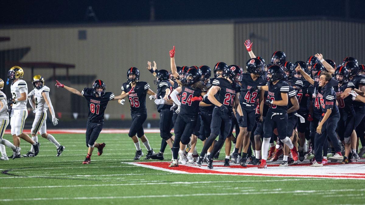 Boise defeated Capital 36-33 on Friday night at Homedale High School, ending a 32-game losing streak to the Eagles.