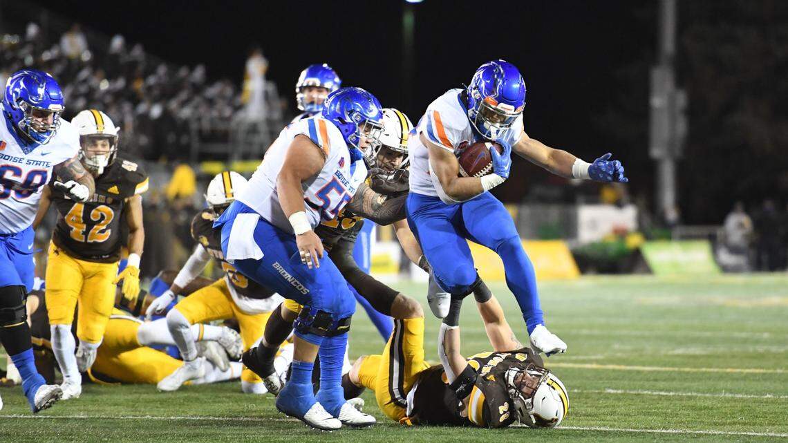Instant analysis: Boise State well on its way to completing improbable turnaround