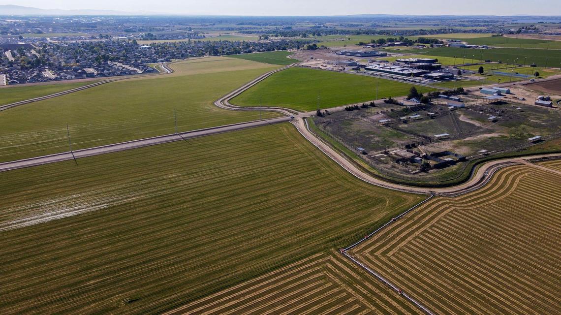 Caldwell City Council approved Verbena Ranch despite public opposition.