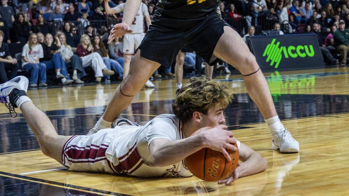 Idaho boys basketball state tournament: Size up the competition from 6A to 1A