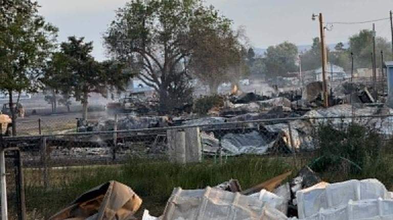 ‘Unpredictable’ brush fire destroys homes in Mountain Home, causes injuries