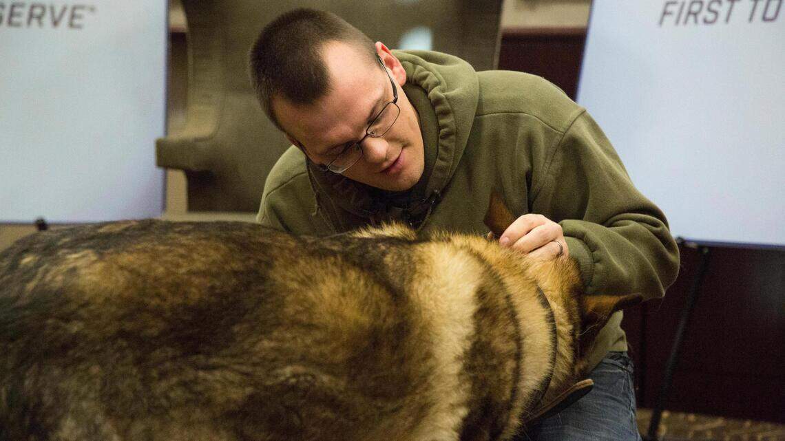 Watch this military dog reunite with his handler in Boise