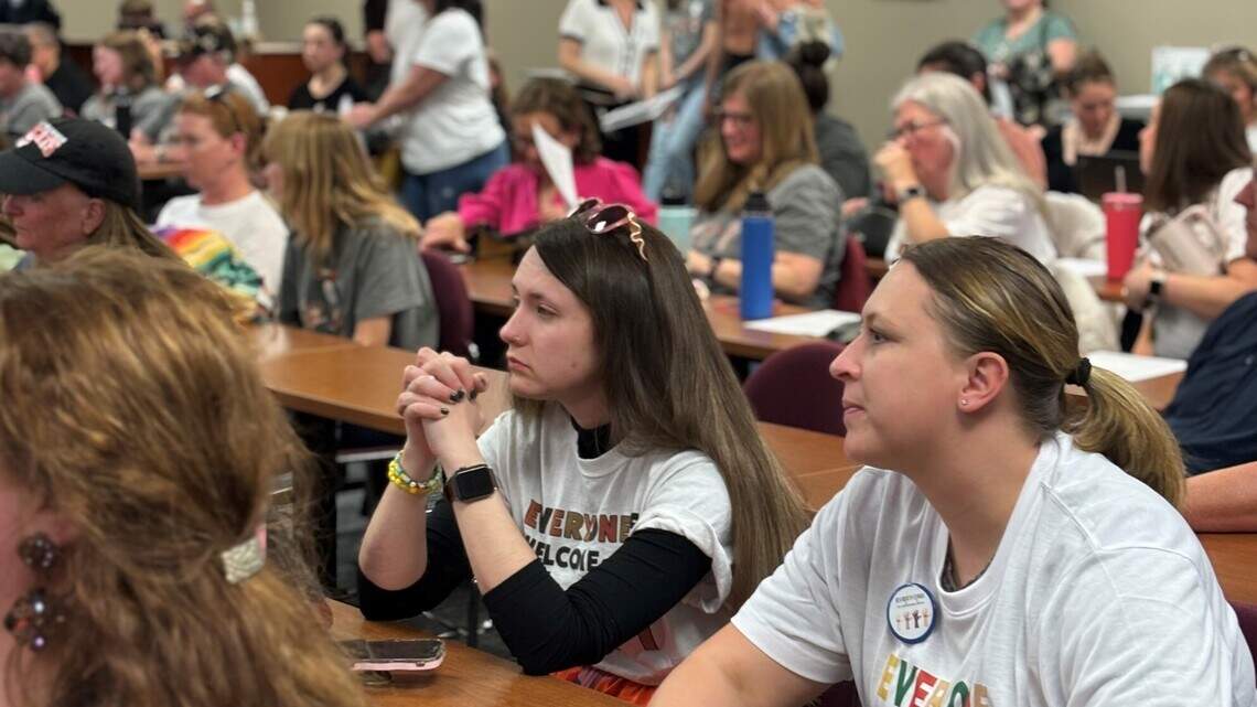 Teachers, parents give West Ada school board an earful over classroom sign