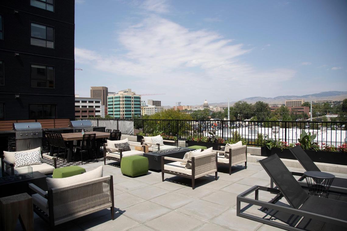 Jules on 3rd, a new apartment building at 3rd Street and Myrtle Street in downtown Boise, has an amenities deck that includes a small swimming pool, lounge areas, cooking space and fitness areas. It’s the first downtown apartment building with a deck with a view of downtown.