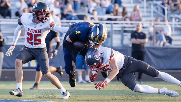 Prep football recap: Meridian now 3-0. Capital rallies late. Kuna gets first win