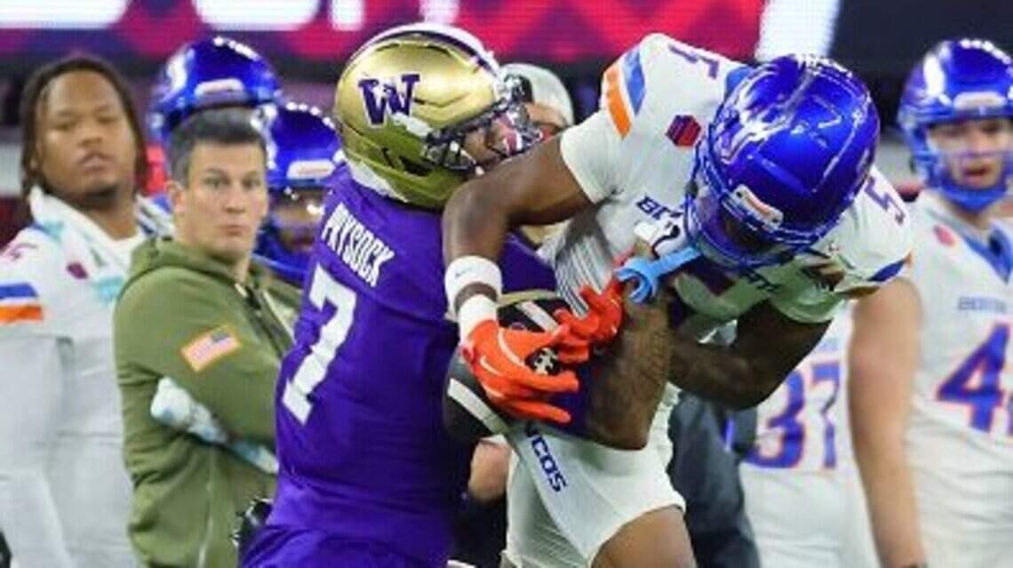 ‘It was a struggle’: Boise State gets blitzed by Washington in LA Bowl
