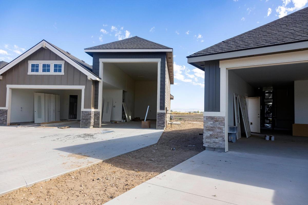 New homes in the Hartland subdivision in Nampa near completion.