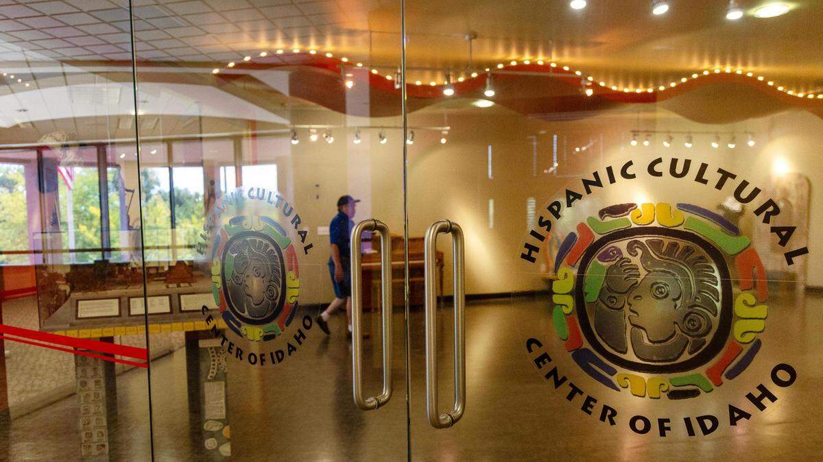 The Hispanic Cultural Center lost many items, including art pieces, kitchen appliances and computers, when the previous management of the building left.