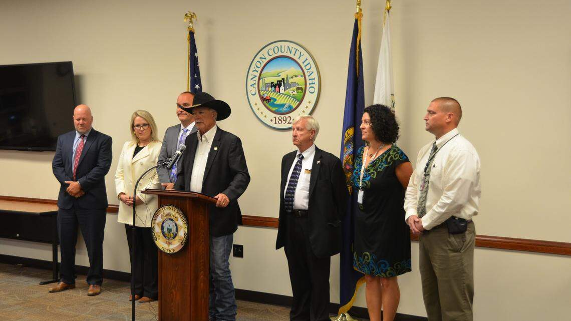 Members of local and federal law enforcement address the Idaho media Monday in Canyon County regarding the arrest of Erasmo Diaz in Mexico. Diaz has been wanted in the 2015 killing of his wife, Amparo Godinez Sanchez.