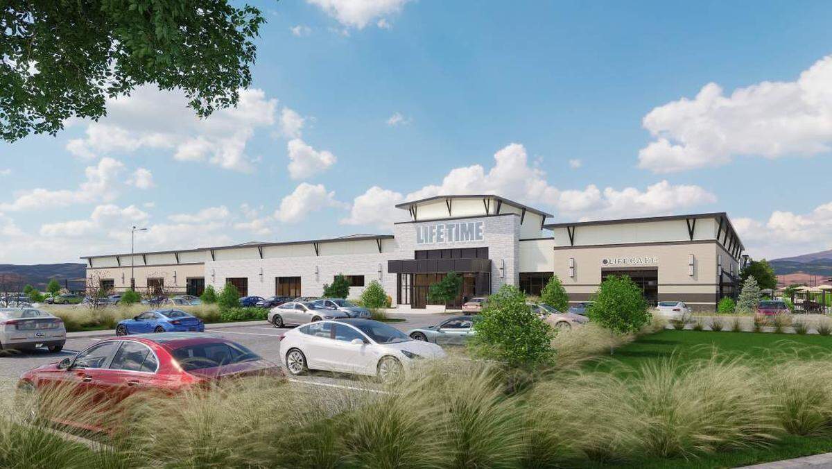 The new Life Time location is a 135,000-square-foot facility that management says is “unlike any gym in the area.”