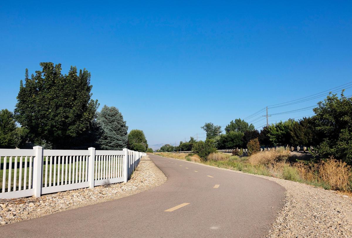 Many of Meridian’s pathways follow canals and water ways like the Five Mile pathway along the South Slough.