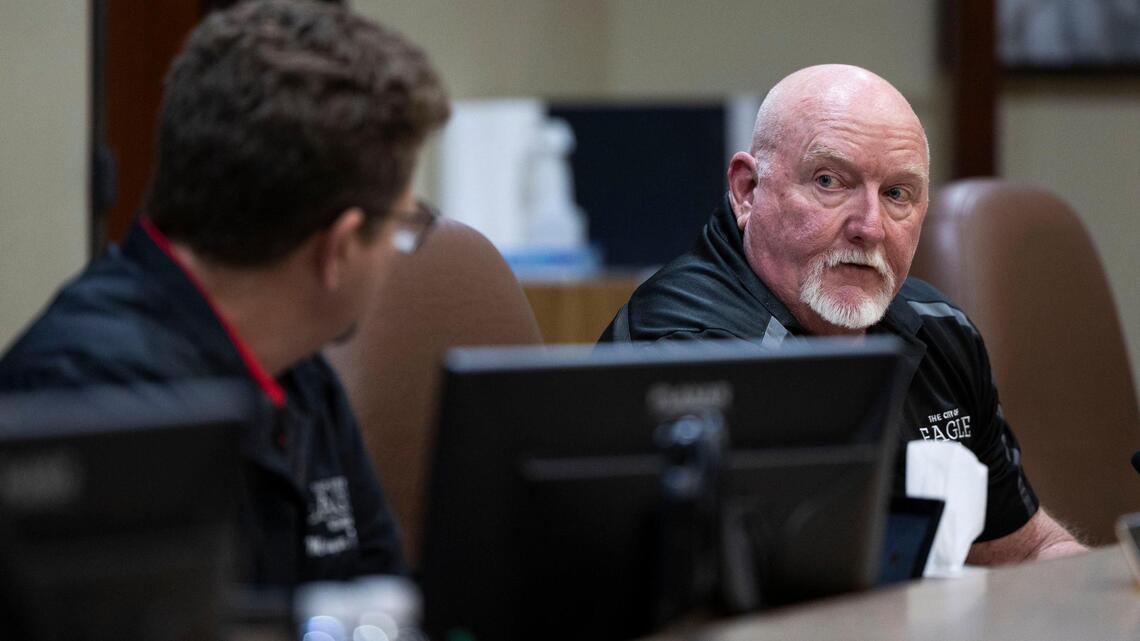 1 week after Eagle voters elected him, the City Council voted to limit new mayor’s power