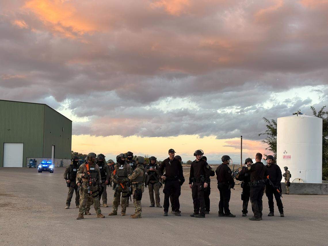 Agents stand at La Catedral Arena in Wilder.