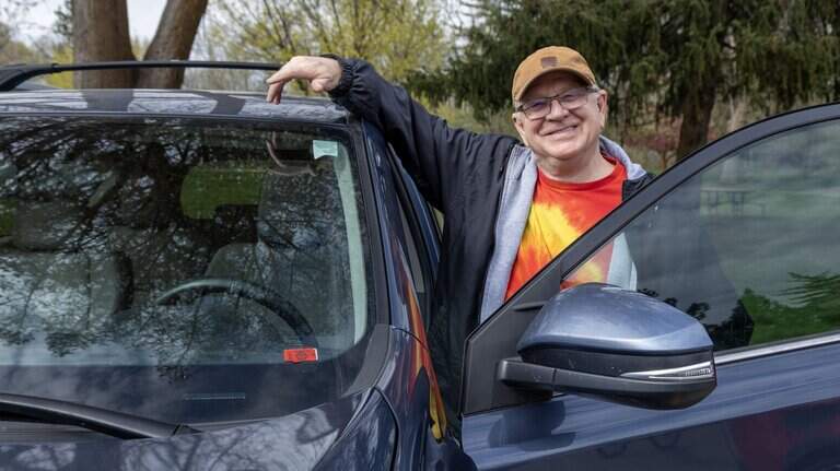 ‘This can’t be real’: Boise pizza delivery man’s gesture earns, oh, 80,000% tip
