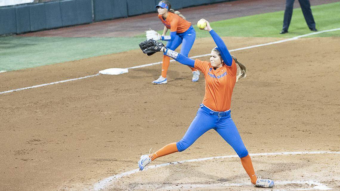Boise State pitcher Kelsey Broadus allowed five runs (one earned) and walked seven in the Broncos' 8-0 loss to Washington on Friday.