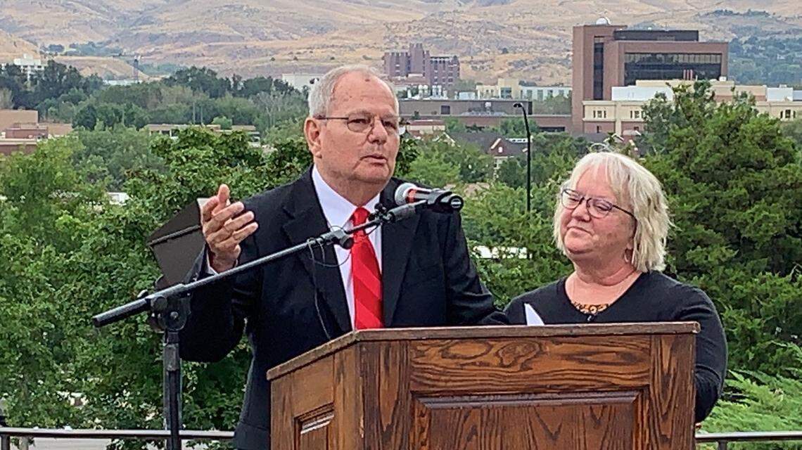 Former Boise mayor Brent Coles announces he’s running for Boise mayor again during a press conference Friday, Sept. 6, 2019, at the Boise Depot. With him is his wife, Julie.
