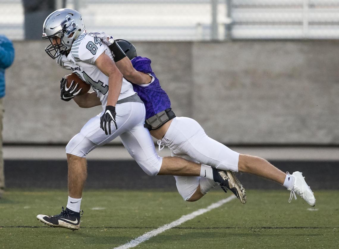 Skyview’s Mason Perrine will team with Danny Castledine to give the Hawks two potent wide receivers.