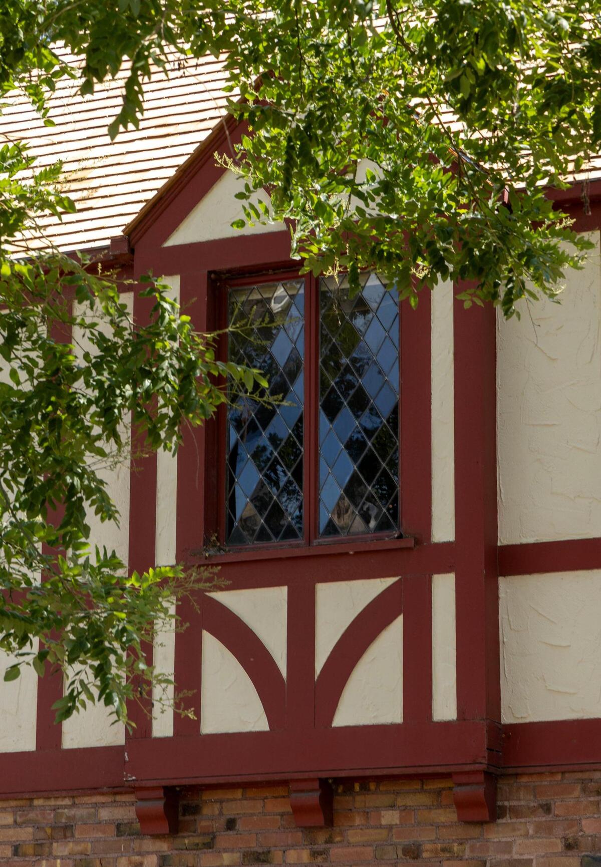 A lead-painted window faces east on the Jackson House at 127 S. Eagle Road in June 2025.