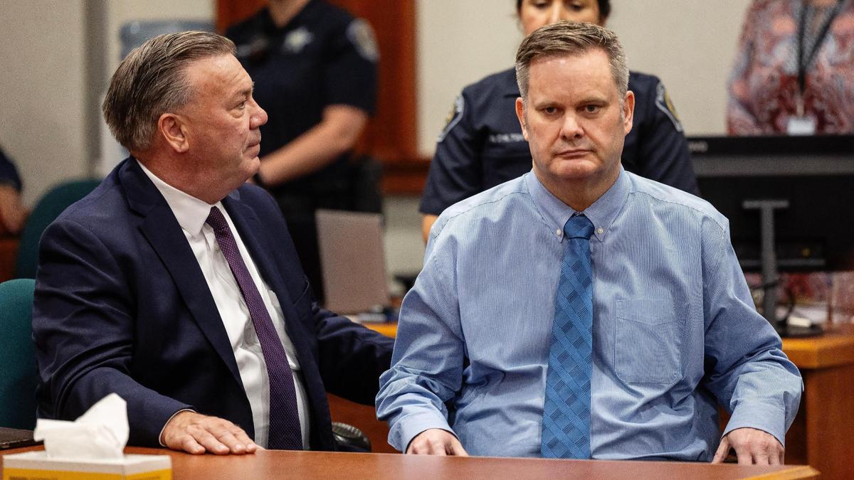 John Prior, defense attorney, and Chad Daybell react at the end of his sentencing hearing following two days of deliberation by a 12-person jury at the Ada County Courthouse, June 1, 2024. Daybell was convicted of killing 3 people and sentenced to death.