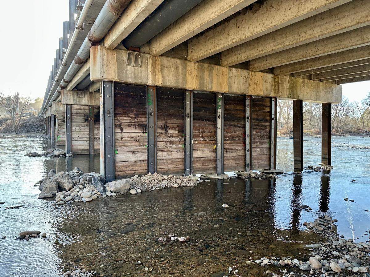 The added metal supports to repair the bridge can be seen in center.