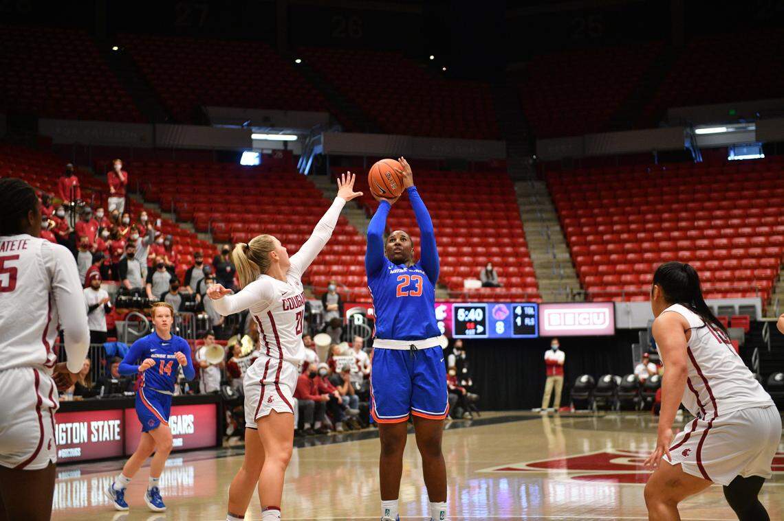 Sophomore Elodie Lalotte matched her career high with 16 points to go with eight rebounds and three assists in Boise State’s 62-55 loss to Washington State on Sunday in Pullman, Washington.