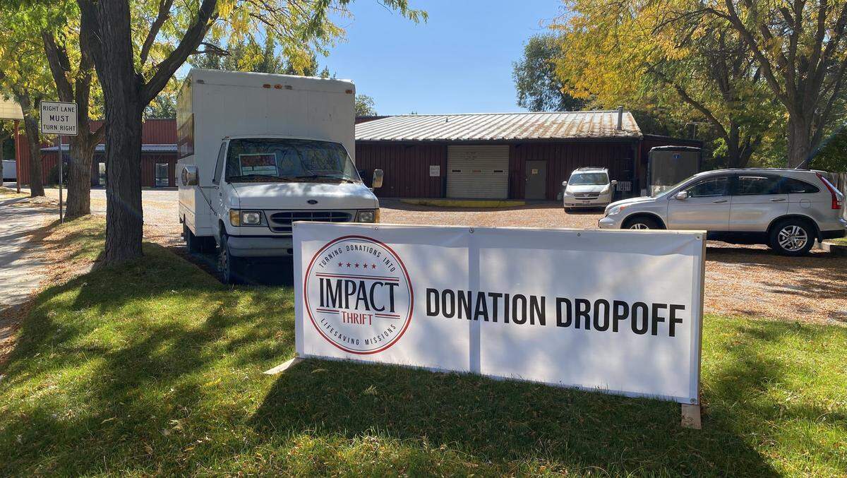 Impact Thrift plans to open by the end of the year in the space previously occupied by the Bench Commission.