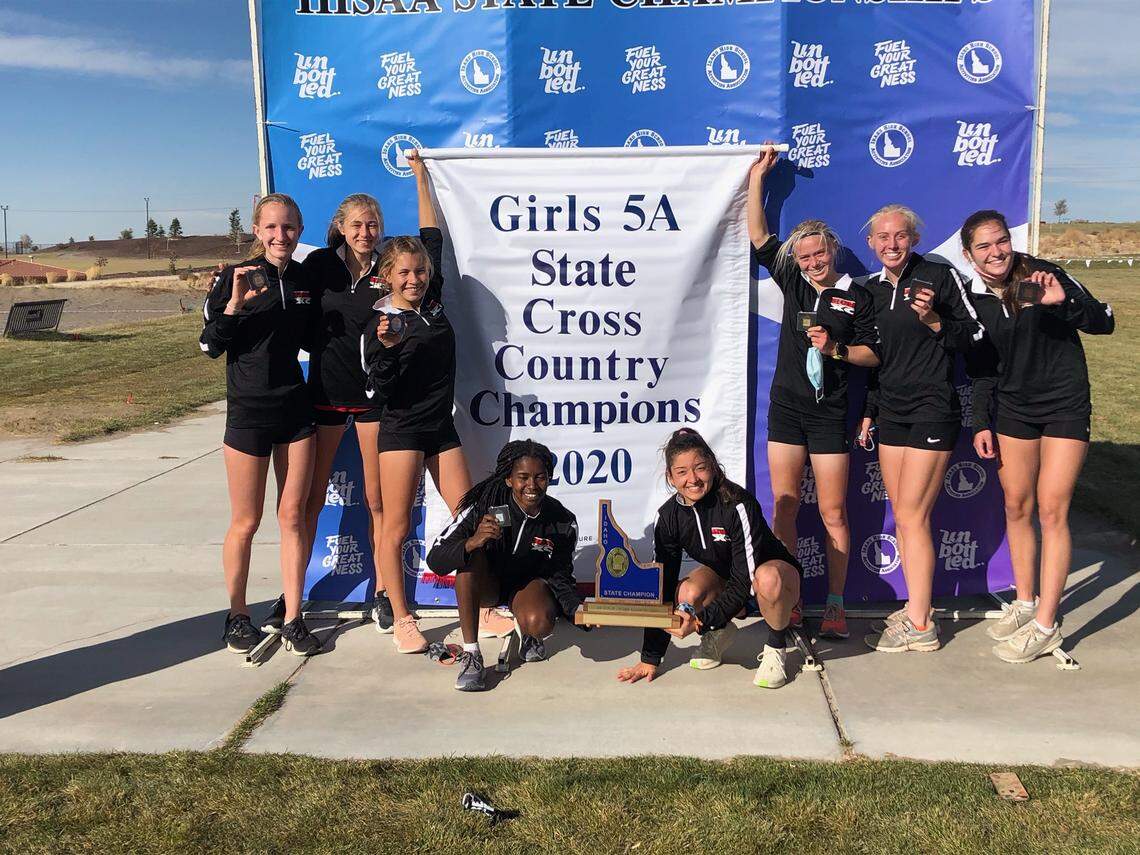The Boise High girls cross country team won its third straight 5A state championship on Friday at Portneuf Wellness Complex in Pocatello.