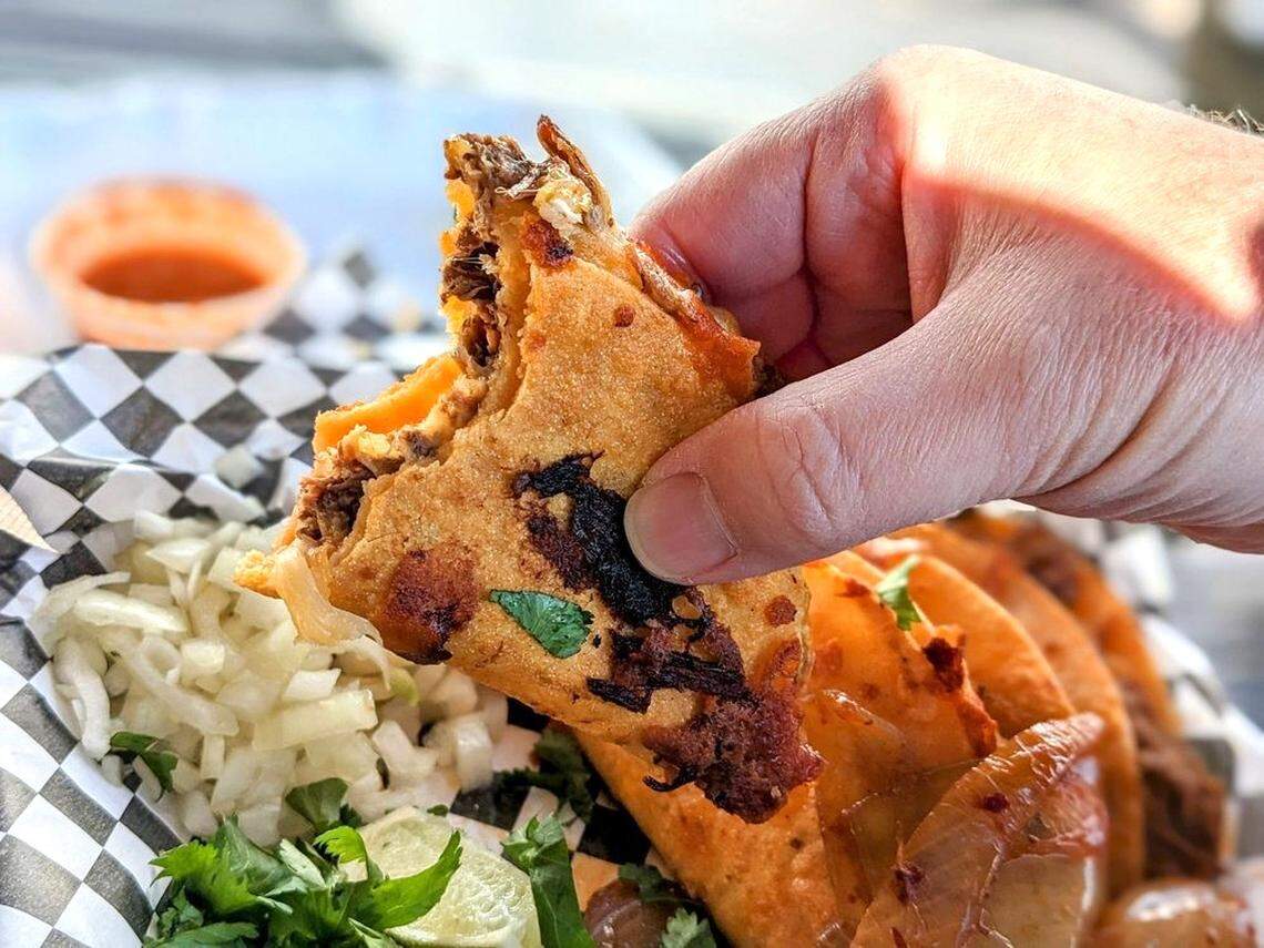 Quesabirria tacos are a hit at La Garnacha Que Apapacha.