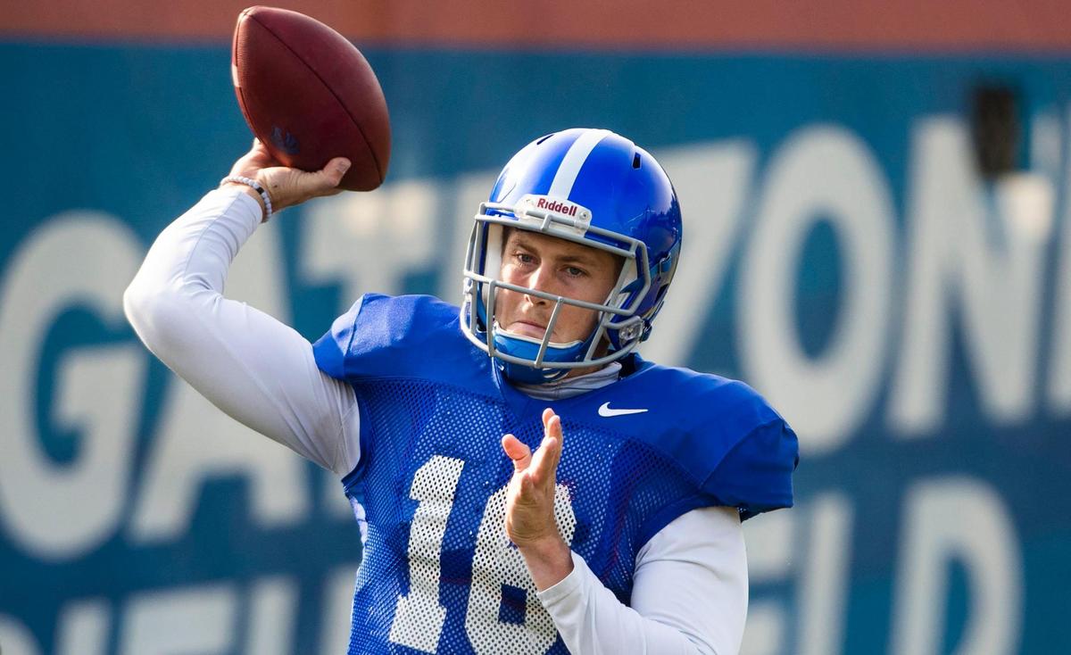 Boise State quarterback Jack Sears throws a pass during fall camp drills Wednesday, Aug. 18, 2021.