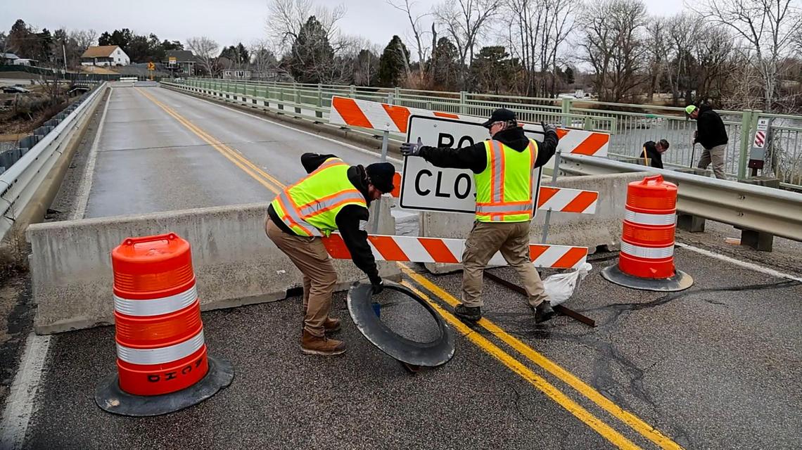 ACHD crews close Eckert Road Bridge after a recent inspection cited “widespread structural decay.” The bridge spans the Boise River at Barber Park.