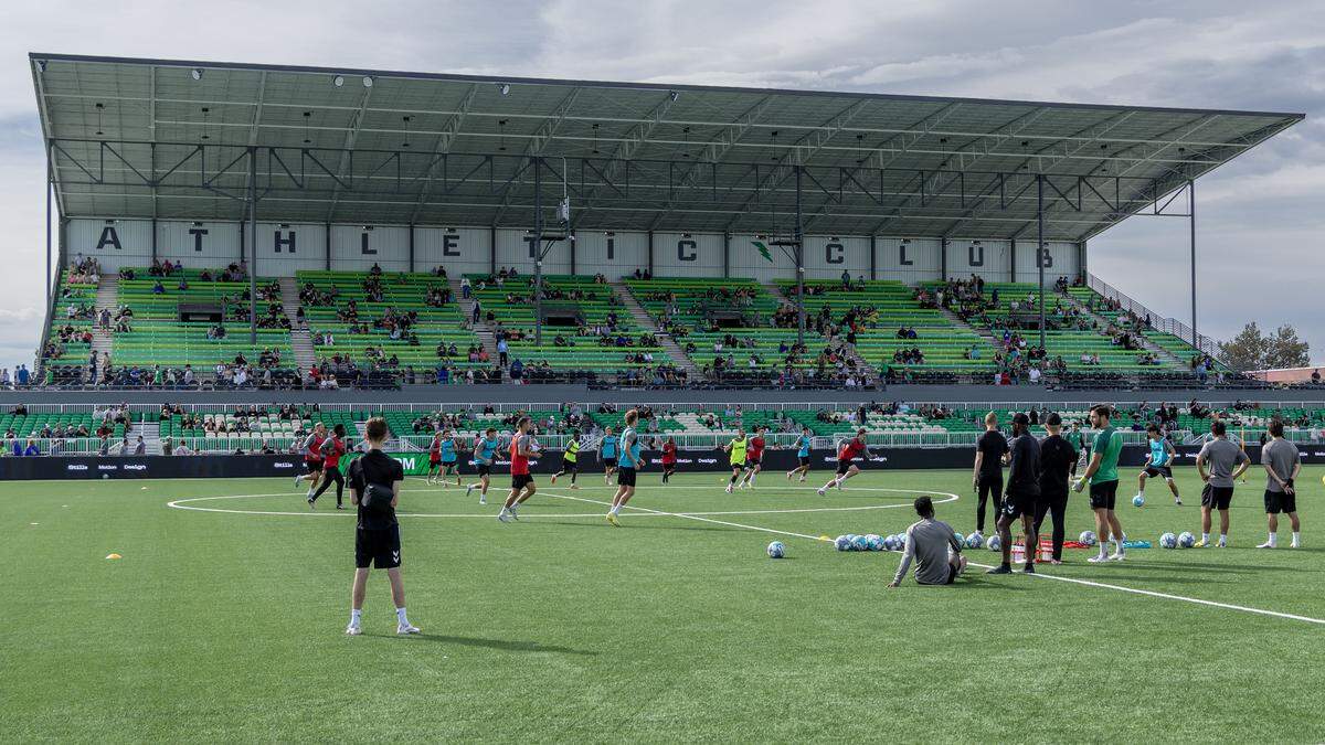 Athletic Club Boise players warmup for exposition drills at  Fan Fest, Saturday, March 28, 2026.