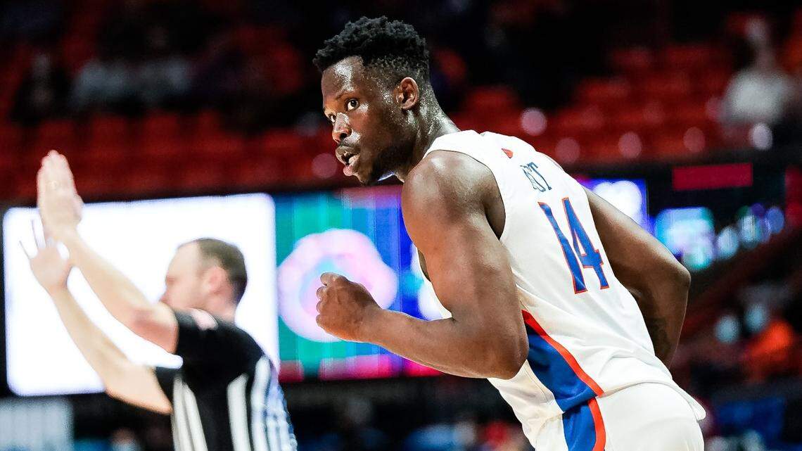 Emmanuel Akot had 16 points and a season-high seven assists in Boise State’s 88-57 win over Montana Tech on Sunday at ExtraMile Arena.