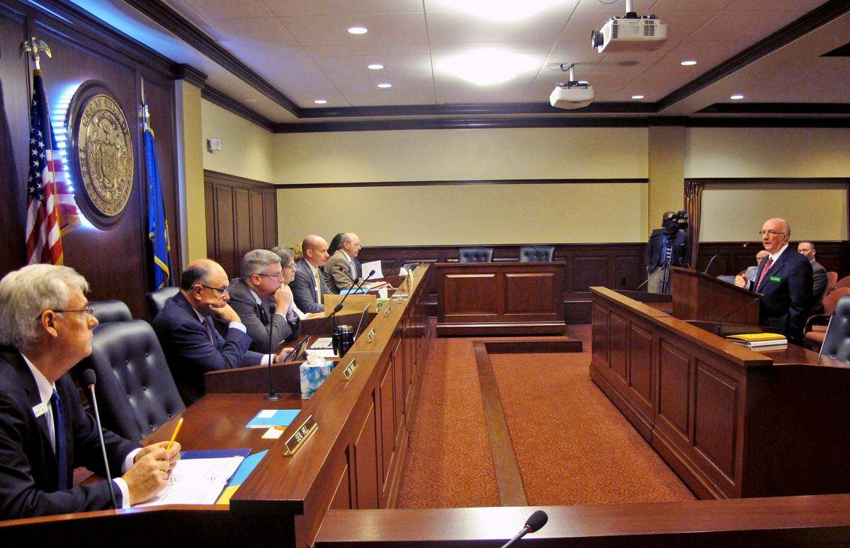 Coeur d’Alene Tribe lobbyist Bill Roden presents a bill in front of the Senate State Affairs Committee in 2015. Roden asked lawmakers to repeal a law that permitted instant horse racing in Idaho.