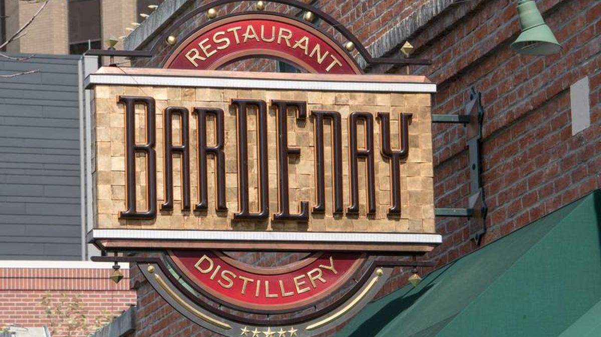 Bardenay dabbles in Italian, Mexican and American fare in a casual environment.