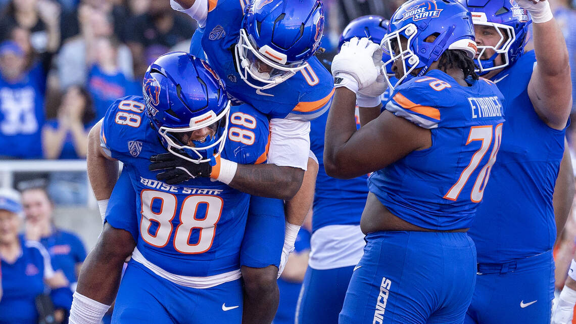 Boise State wins 27th straight conference opener. Why is this one a ‘huge deal’?