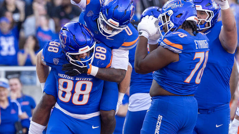Boise State wins 27th straight conference opener. Why is this one a ‘huge deal’?