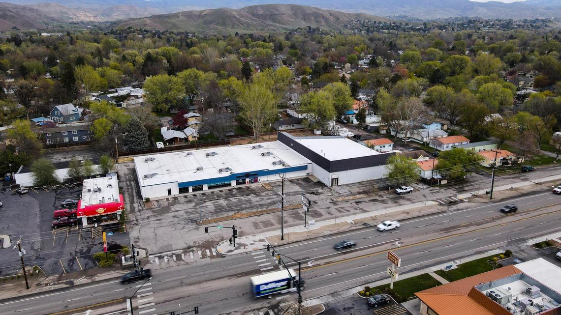 The former Salvation Army thrift store at 4306 W. State St. in Boise’s Veterans Park neighborhood, where neighbors opposed conversion of the site to a homeless shelter. The dispute ended up before the Boise City Council, which approved a permit sought by Interfaith Sanctuary.