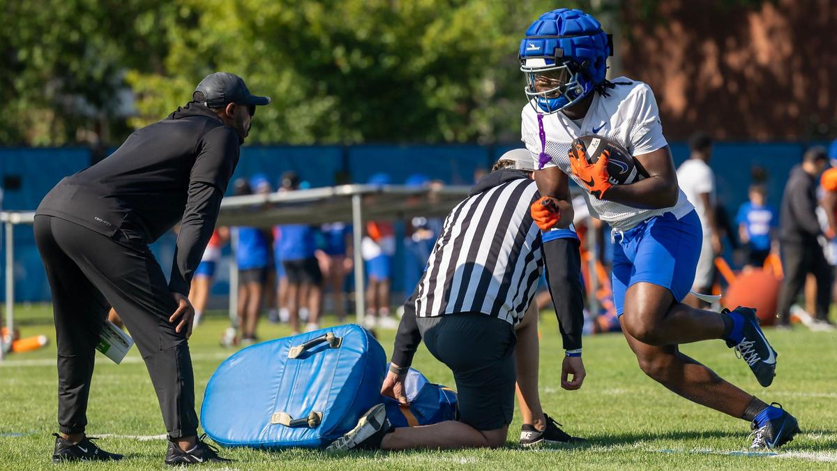 Boise State running back Jambres Dubar posted 335 rushing yards on 62 carries as a freshman last season. He averaged 5.4 yards a carry.