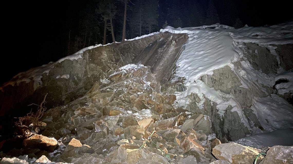 A rockslide occurred on Idaho State Highway 55 between Smiths Ferry and Round Valley Road on Saturday night.