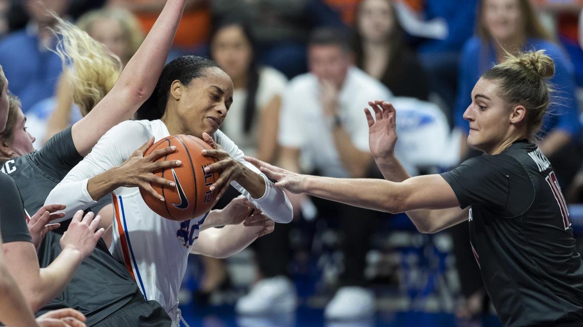 Boise State forward A’Shanti Coleman fights to control the ball defended by Washington State’s Johanna Muzet on Wednesday, Nov. 20, 2019, at ExtraMile Arena in Boise.