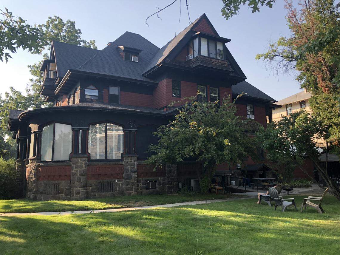 The Alfred Eoff home located at 140 West Main Street in Boise is a Queen Anne-style Victorian home. A 7-unit condominium building planned by Bill Hon would be built next to the Eoff house.